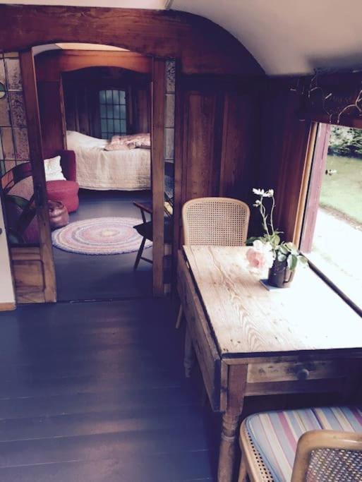 Luxurious 1930S Showman'S Wagon Heathfield Eksteriør bilde